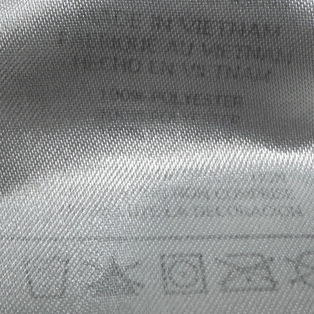 Nike **minor discoloration